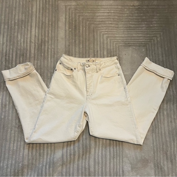 Curvy 90s Straight Leg Jeans - Picture 1 of 4